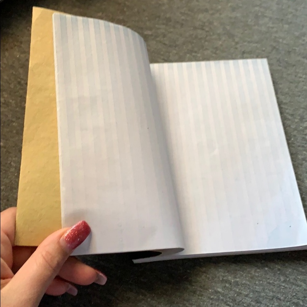 💗Bundle of 5 Pug dog Album,note pad, letter holder and 2 journals - Picture 15 of 15